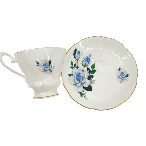 Royal Grafton | Blue Danity Roses Fibe China Cup And Saucer - Picture 2 of 8